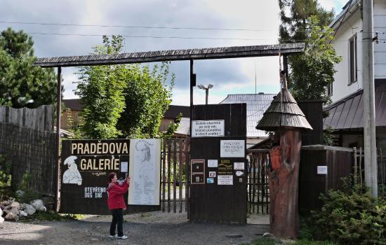 Pradědova Galerie U Halouzků